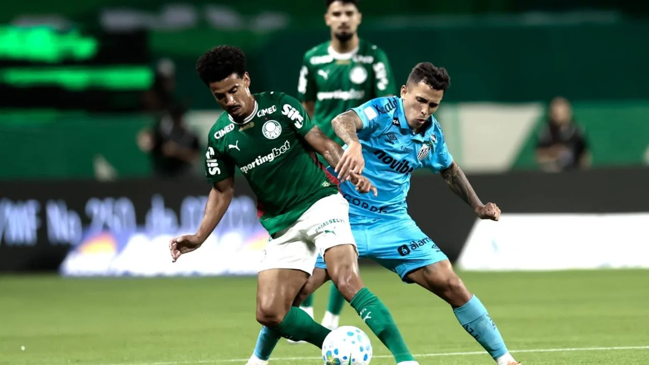 Abel Ferreira no banco de reservas do Palmeiras durante partida do Brasileirão 2026
