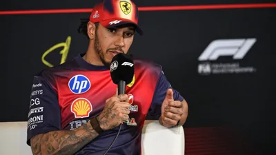 Dez segundos que expõem o problema real de Hamilton na Ferrari