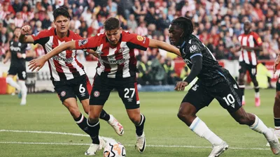 O Palace vai a campo com a cabeça na final e o Brentford precisa aproveitar