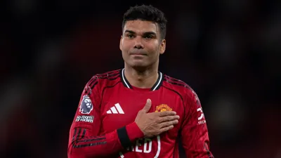Quem foi embora sem sair — a despedida de Casemiro em Old Trafford