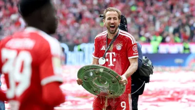 500 gols e ninguém chegou perto — a evolução silenciosa que transformou Kane num fenômeno