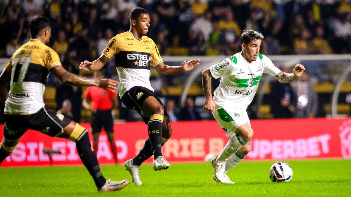 O número que define a temporada Sebastián Gómez e os 34 jogos que um col