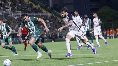 Dois times afogando no mesmo ralo e só um pode respirar primeiro