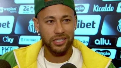 O relógio de Romário marcou 2002 — e agora aponta para Neymar