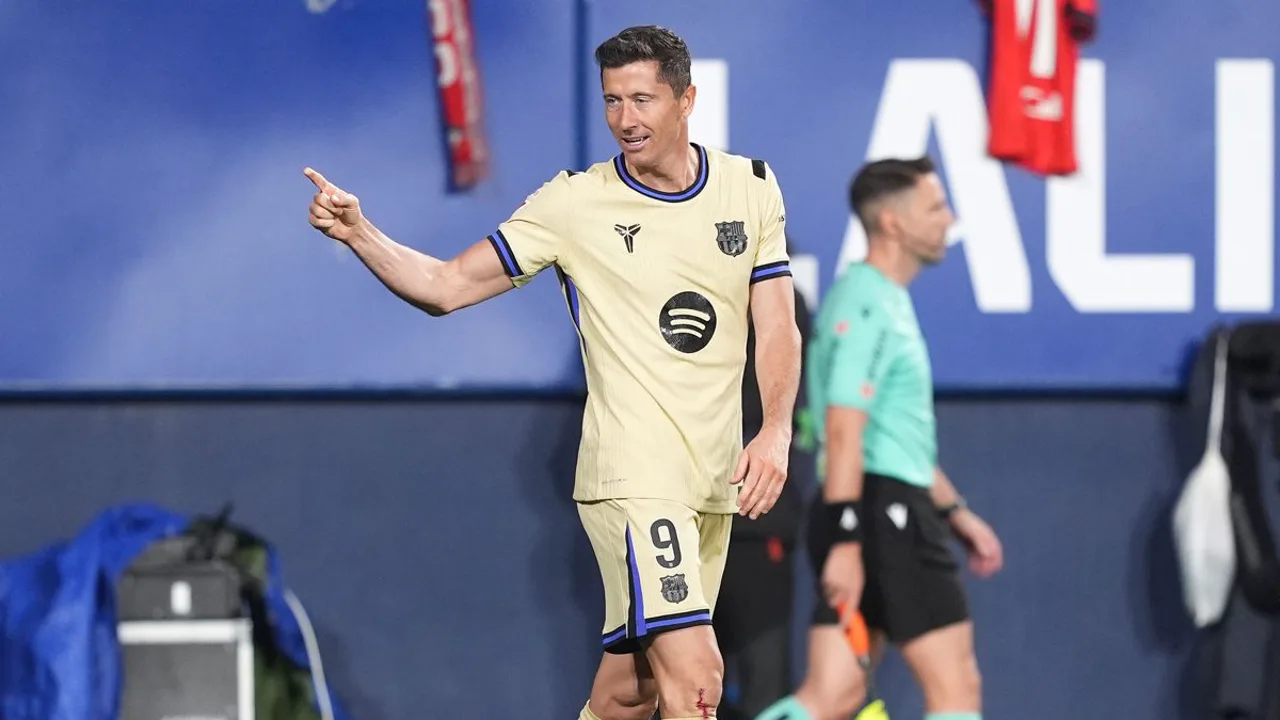 Robert Lewandowski em sua última partida com a camisa do Barcelona no Camp Nou, temporada 2025/26