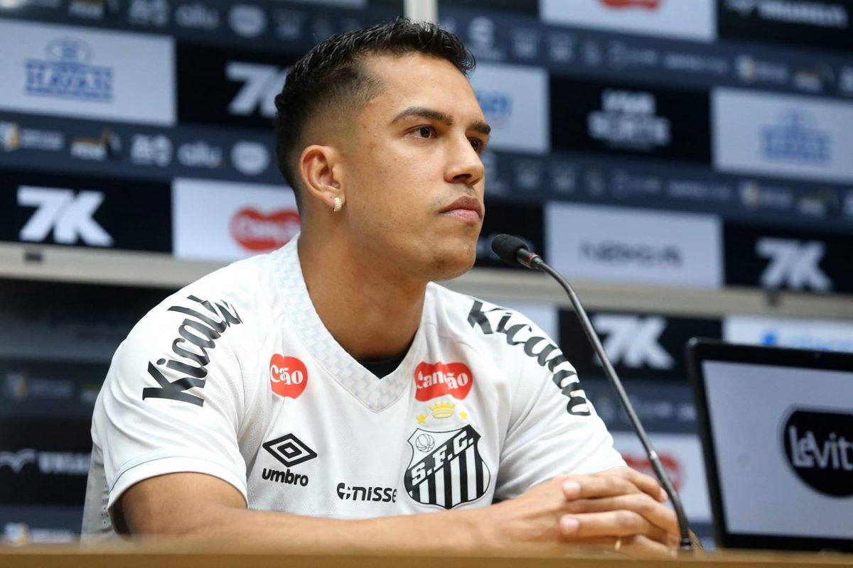A ligação que o Liverpool fez antes do mundo saber quem era Vini A recusa de 20