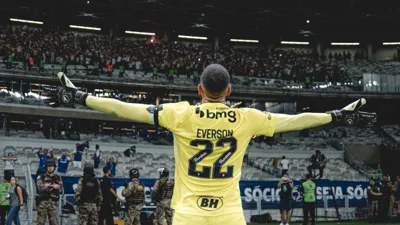 Quem defende mais pênaltis no Galo não é quem você pensa