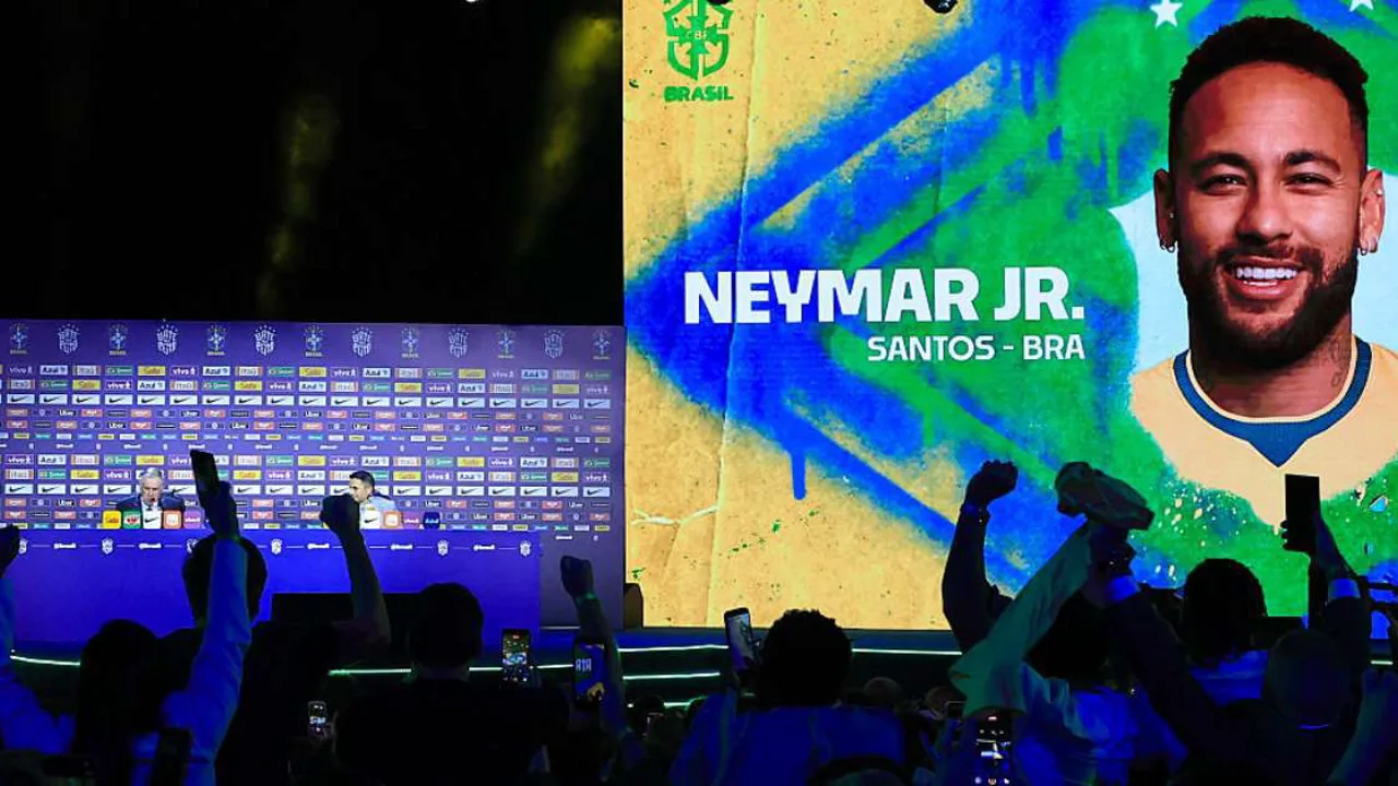 João Pedro com a camisa do Chelsea e Neymar com a camisa da Seleção Brasileira em montagem comparativa
