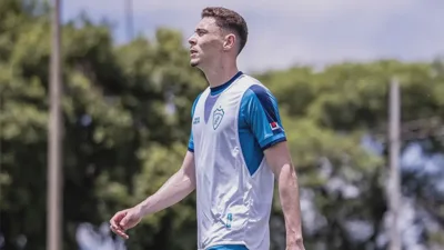 Quatro gols com dez em campo — o que Micale mudou no Londrina em 90 minutos
