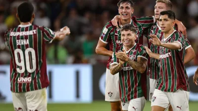 Palmeiras e Flamengo tropeçam e o Fluminense fareja a liderança