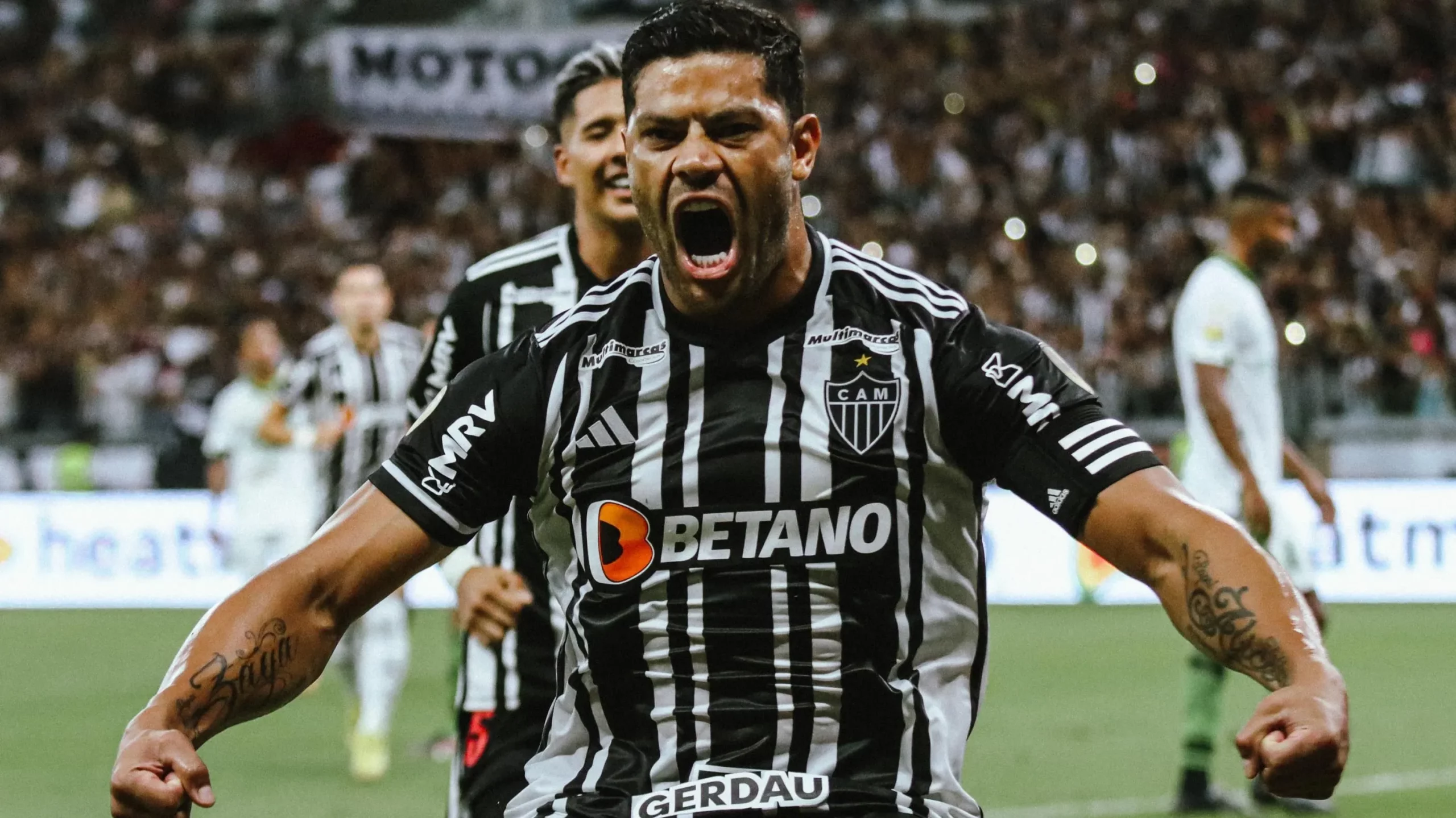 Sob a lente do treinador 39 anos e 8 gols — o que Hulk ainda entr
