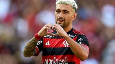 Arrascaeta e os 32 gols e assistências que provam por que o Flamengo depende do camisa 10