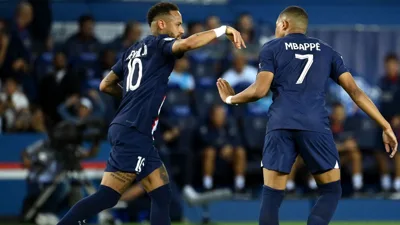TNT Sports cobra pelo ingresso e o torcedor brasileiro fica do lado de fora