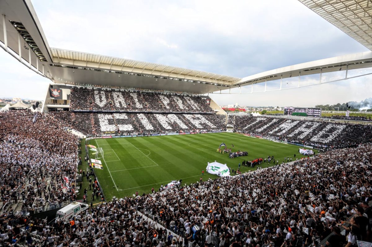 O que André fez aos 34 minutos na Neo Química Arena O gesto que o Corinthians já