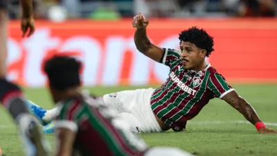 Por que Maxi Cuberas tirou John Kennedy logo depois do gol mais importante da noite