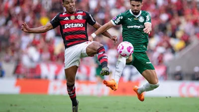 Paul Nebel e o meia alemão que o Bragantino trouxe da Bundesliga