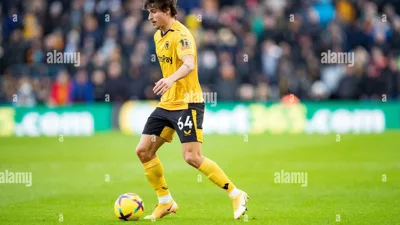 Hugo Bueno e os 34 jogos que o Wolverhampton construiu sobre silêncio espanhol
