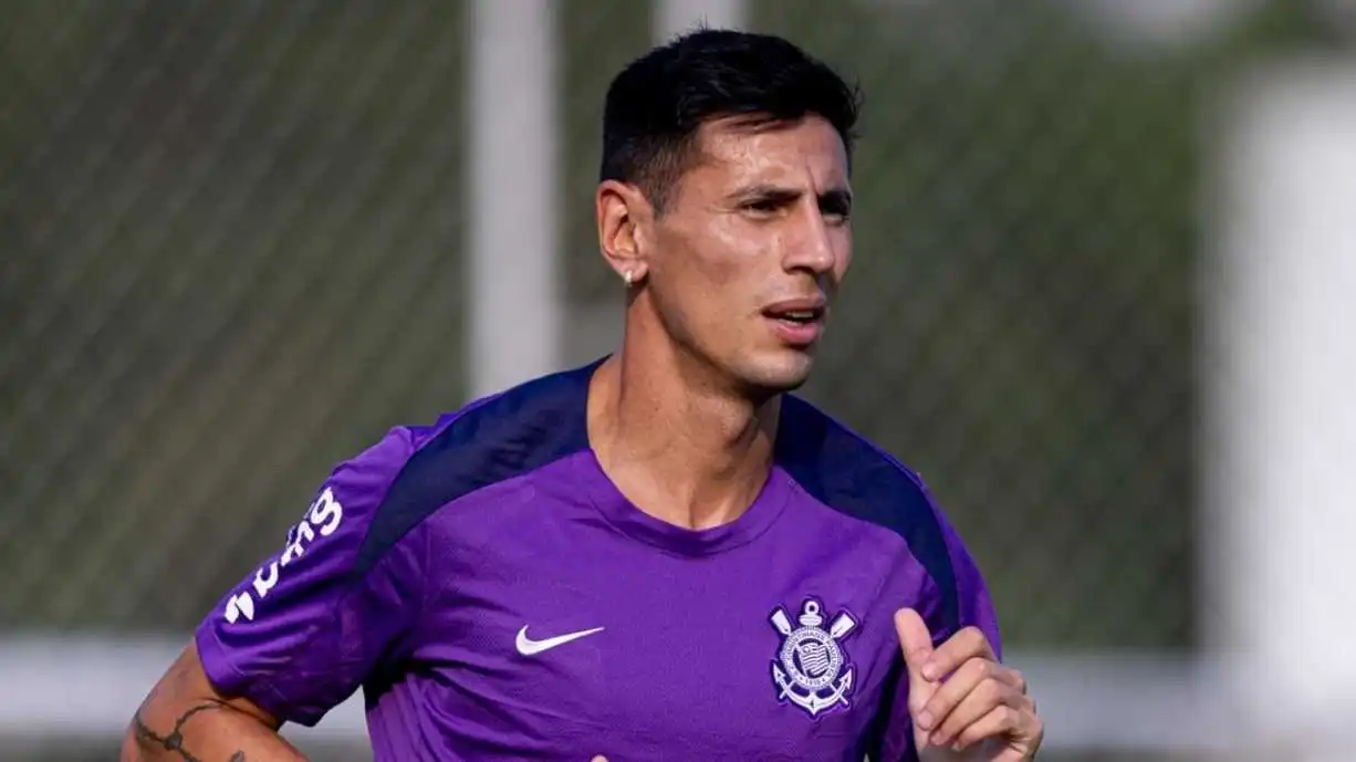 Memphis fora e o vazio no corredor entre linhas Sem Bidu e sem Memphis, o Corint