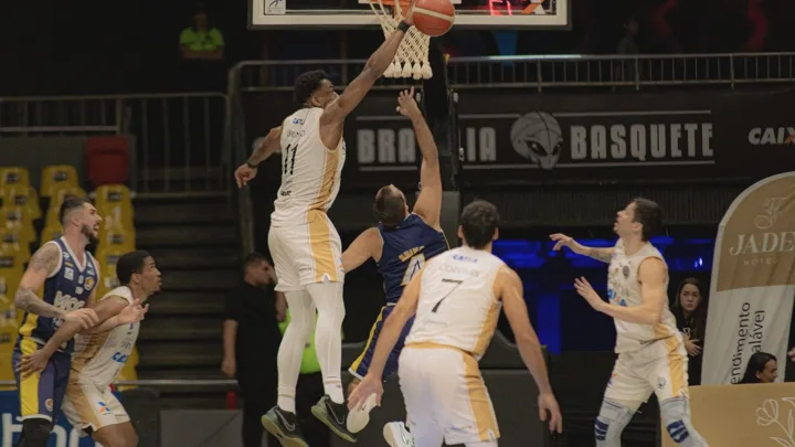 Arena BRB Nilson Nelson durante partida do NBB entre Brasília e Mogi das Cruzes em outubro de 2024