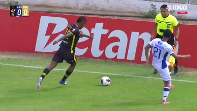Macará e Alianza Atlético travam batalha de cartões e ficam no 0 a 0 em Ambato