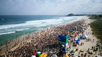 Saquarema vai receber 410 mil turistas e o surfe mundial explica por quê