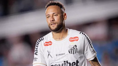 Neto chama Leifert de desleal e defende jornalistas que criticaram Neymar