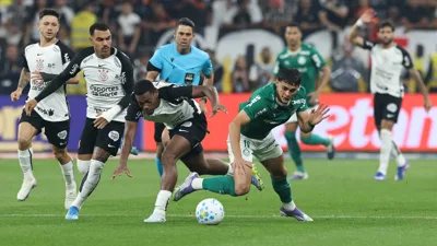 Diniz lidera Corinthians com time misto e encerra 8 anos de jejum na Libertadores