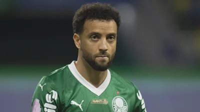Felipe Anderson volta ao Palmeiras com 25 minutos de média e a titularidade distante
