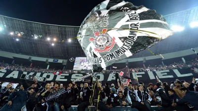 18 pontos e o Corinthians no limite — o que Diniz precisa resolver antes que seja tarde