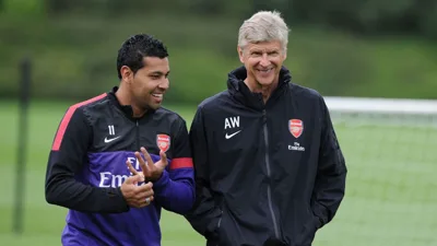 André Santos revela o que Wenger disse para trazê-lo ao Arsenal há 15 anos
