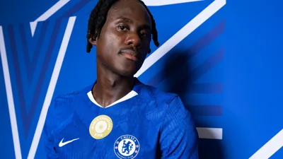 A trajetória de Trevoh Chalobah — da Serra Leoa ao coração defensivo do Chelsea