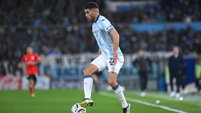 Por que Elías Torres é o atacante argentino que o Racing Club não para de escalar