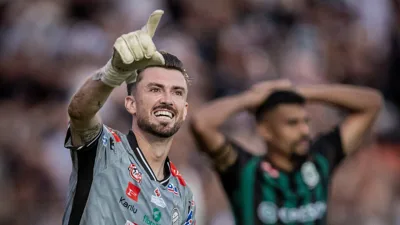 Por que Elias Curzel se tornou a última linha do Operário na Série B