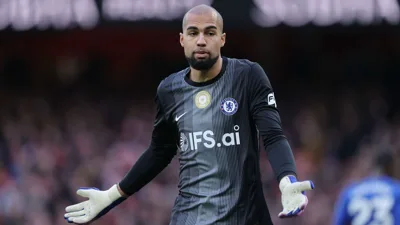 Robert Sánchez e o peso de carregar a camisa 1 do Chelsea