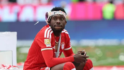 Como Davies lesionado ainda muda o grupo do Brasil na Copa do Mundo