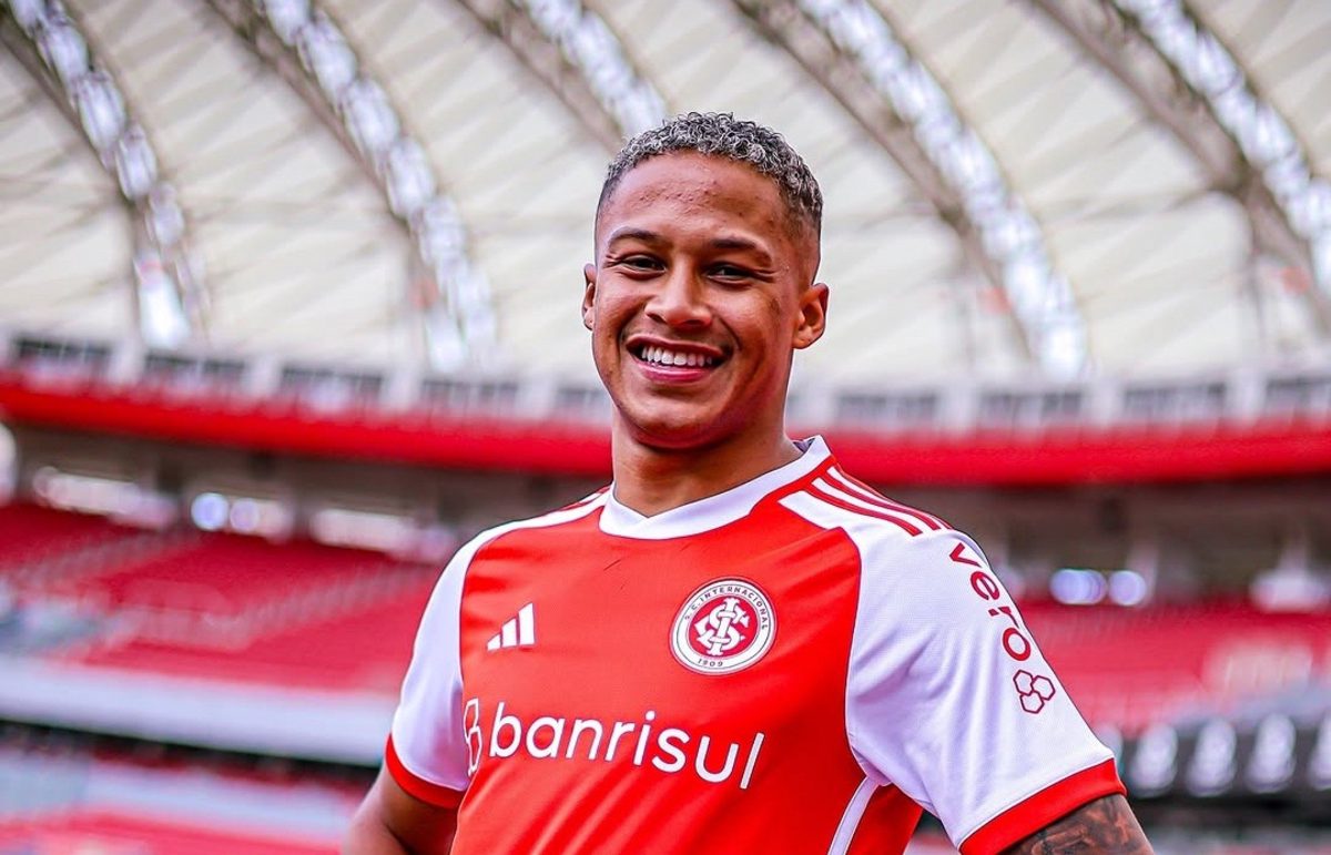 Sob a lente do treinador A trajetória de Vitinho — do Athletico a