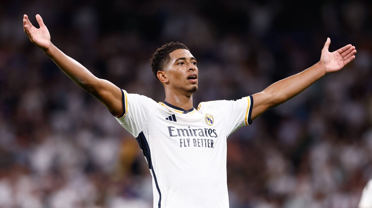 O relatório que chegou antes do treinador Mourinho pede 4 reforços ao Real Madri
