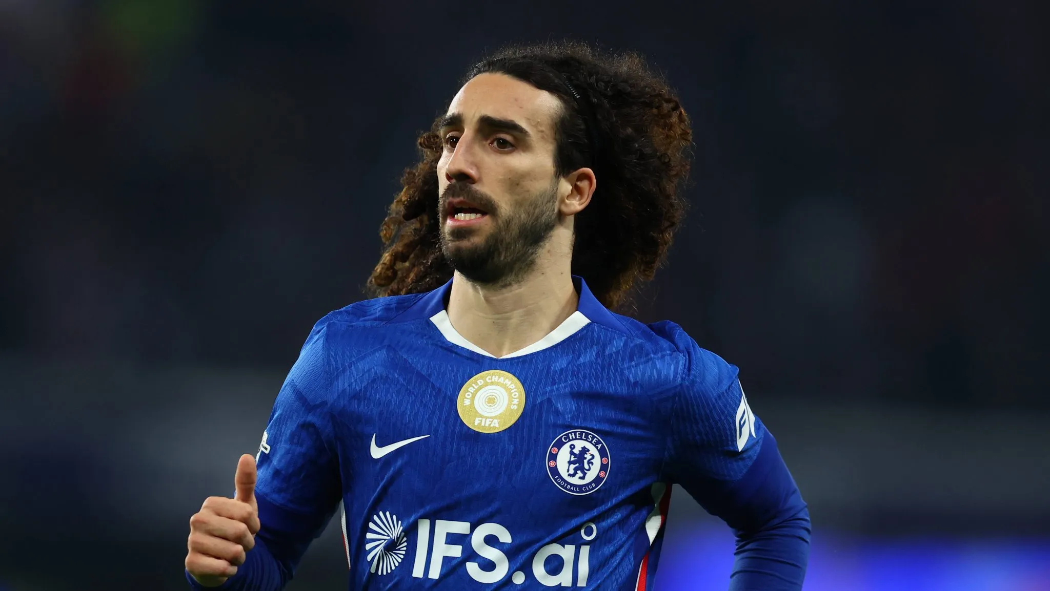 O que Cucurella entrega que o mercado dificilmente replica 163 jogos e a Copa do