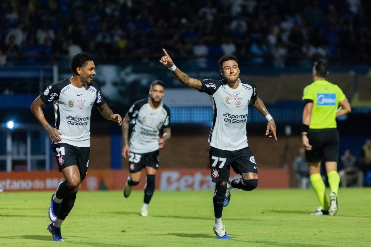 A temporada que transformou o Wlamir Marques numa fortaleza 8.171 torcedores e 1