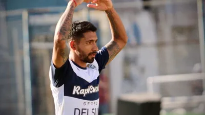 Matias Garcia e os 32 jogos que o Deportivo Riestra construiu sobre um meia de 30 anos