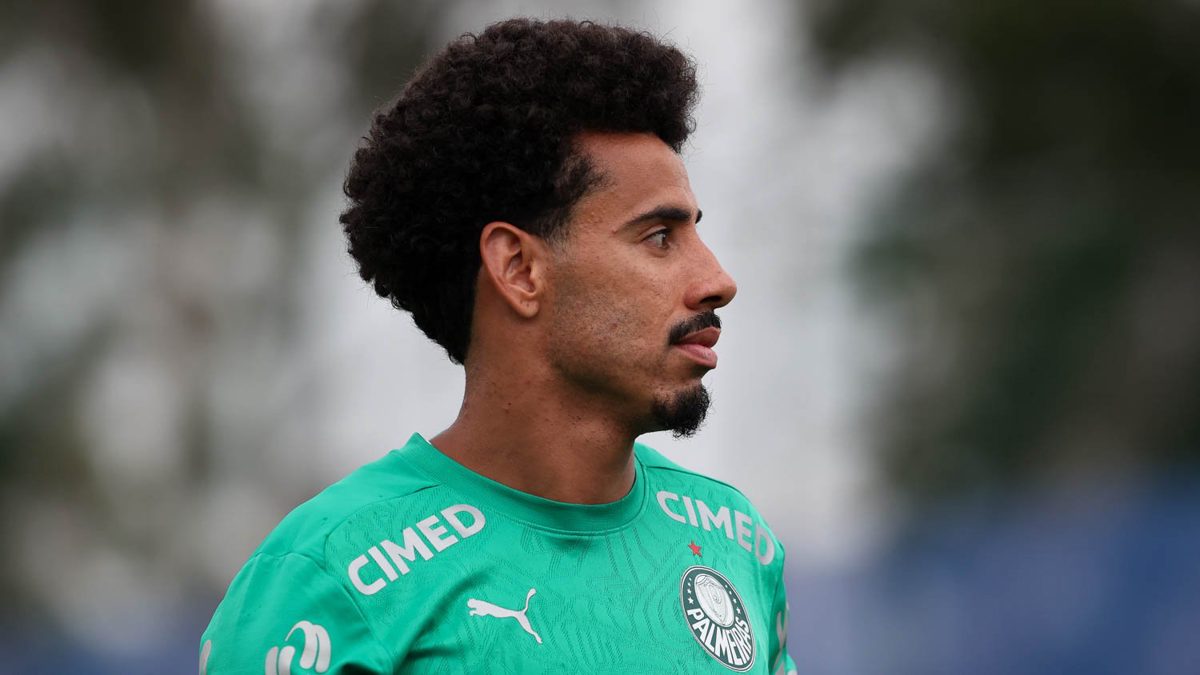 O que os números dizem na comparação Por que Lucas Evangelista virou peça ins