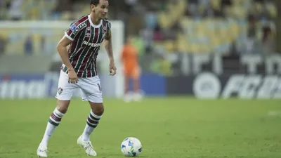 4 clubes monitoram Ganso enquanto o Fluminense fecha a porta com 12 jogos na conta