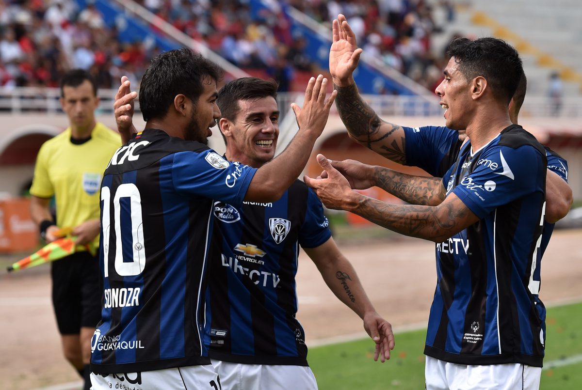 Resumo do resultado Vergara decide aos 18 minutos e Racing b