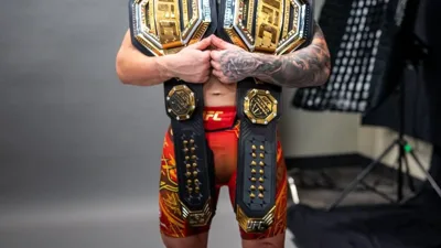McGregor volta ao octógono e Holloway chega diferente de 2013