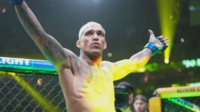 Guindastes na grama mais famosa do mundo e o UFC monta seu maior palco