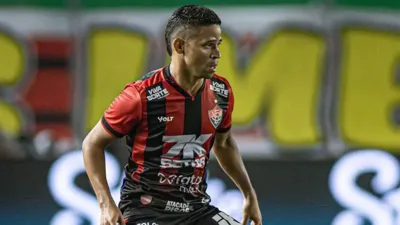 Erick e a conta que o camisa 33 do Vitória ainda não fechou