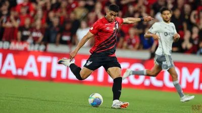 Por que Julimar virou o nome que o Athletico PR não quer perder