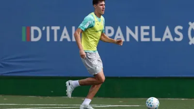 Sete convocados fora e Abel monta o Palmeiras que ninguém esperava ver