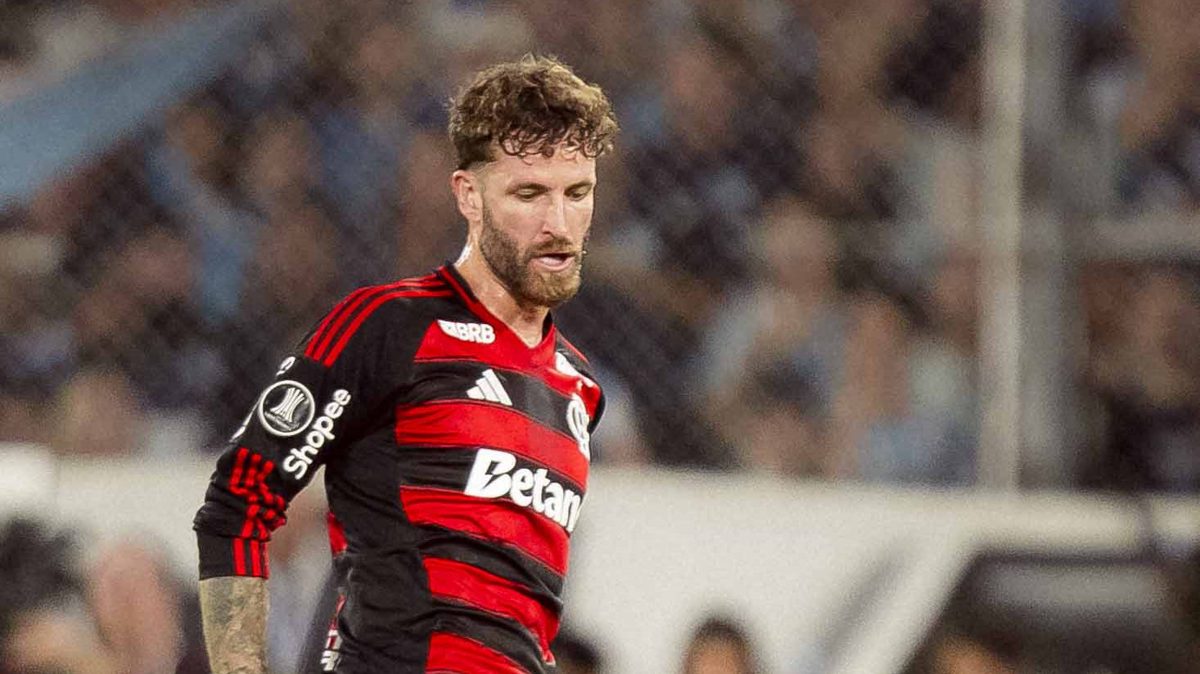 A narrativa do time destruído não fecha com os números Dez ausências e Vitão na
