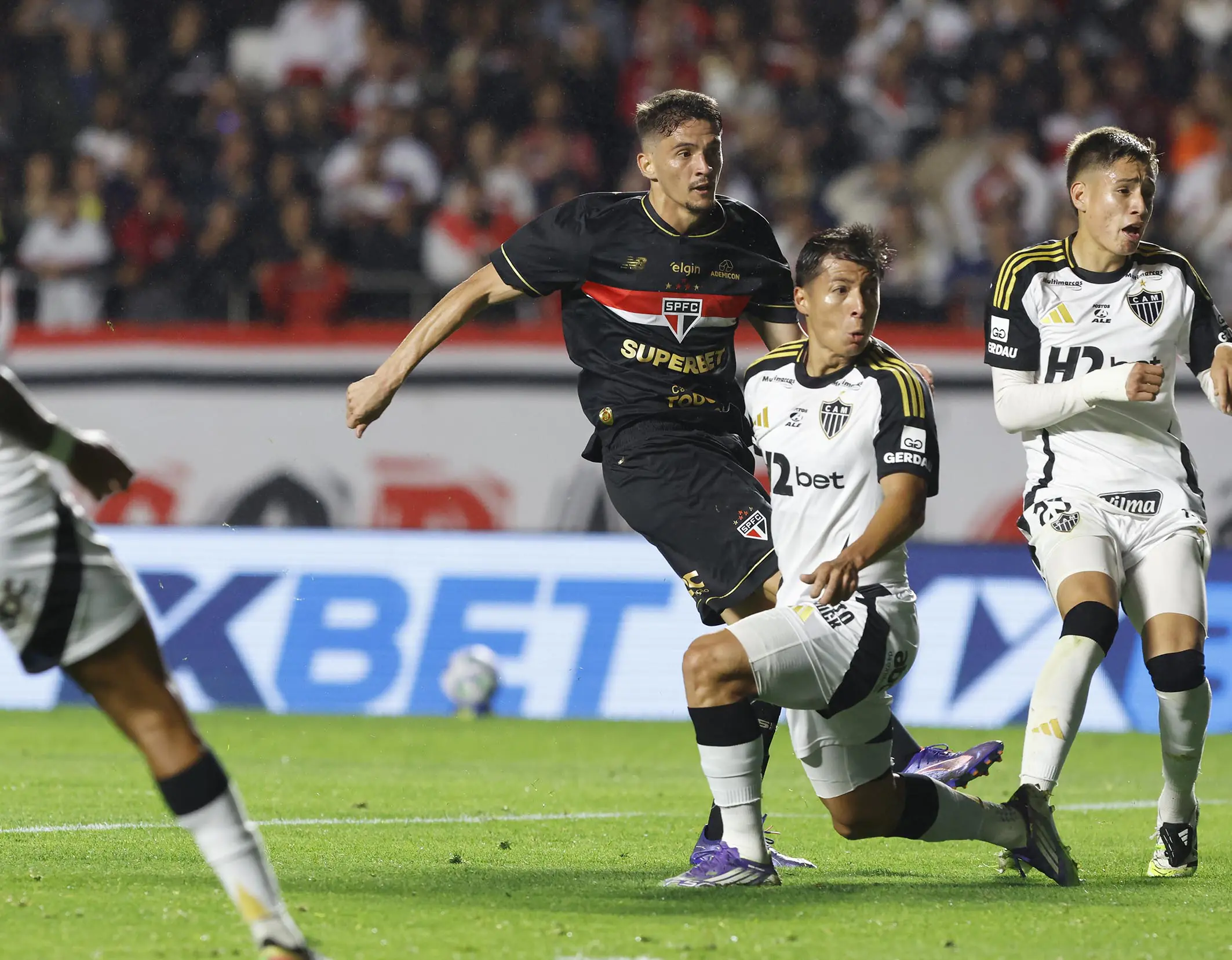 Por que esse jogo entrou para a história Minas desbancou São Paulo na Arena e re
